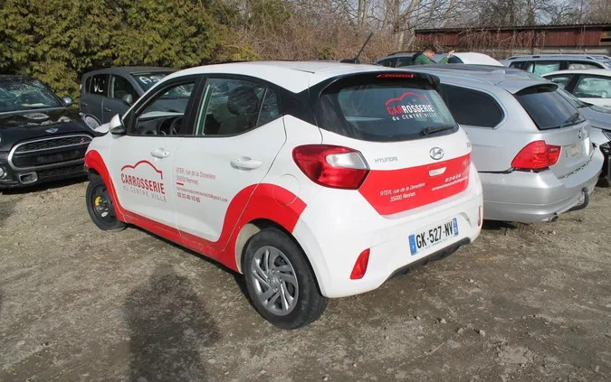 hyundai i10 grabów nad prosną Hyundai i10 cena 25900 przebieg: 6100, rok produkcji 2022 z Grabów nad Prosną